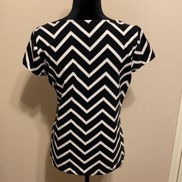 Ralph Lauren Black and White Chevron Top - Picture 2 of 4